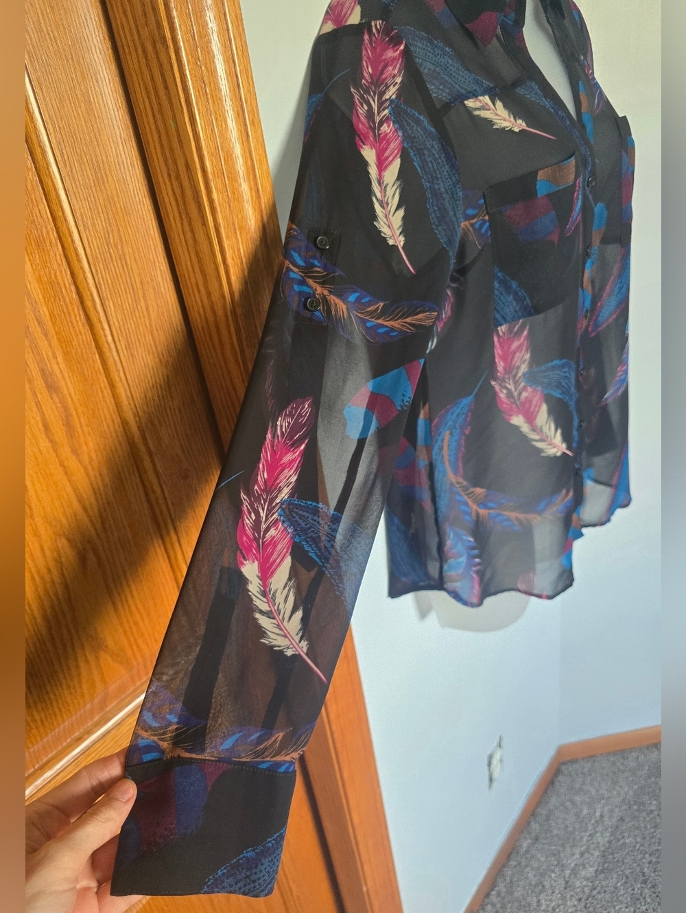 Express Portofino ShirtWomens size small Feather Print Sheer Long Sleeve - Picture 8 of 9